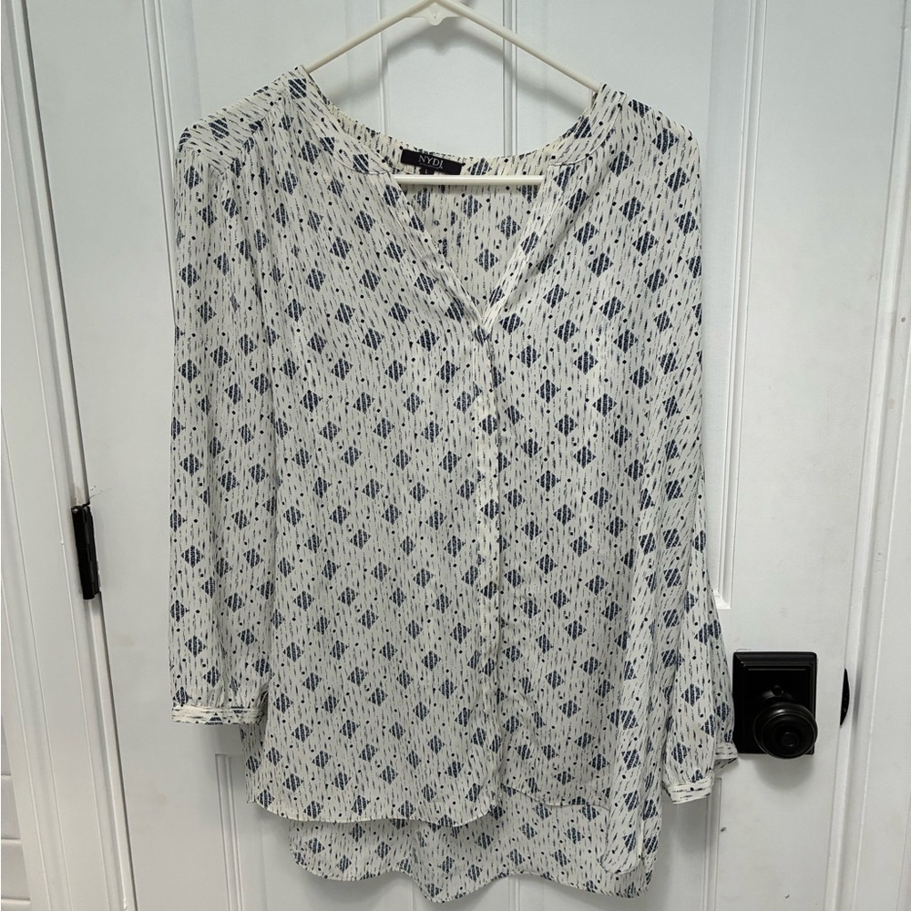 NYDJ White and Black Patterned Blouse